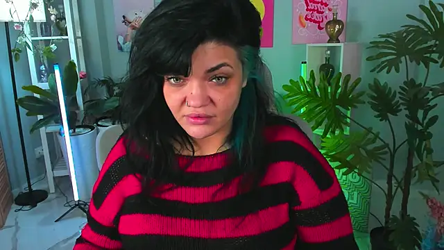 MaryHarrys online show from November 5, 2:33 am