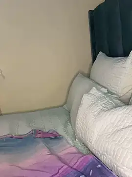 Snapshot of Caramel_Mellow chatting on November 27, 8:38 am Caramel Mellow online show from November 27, 8:38 am