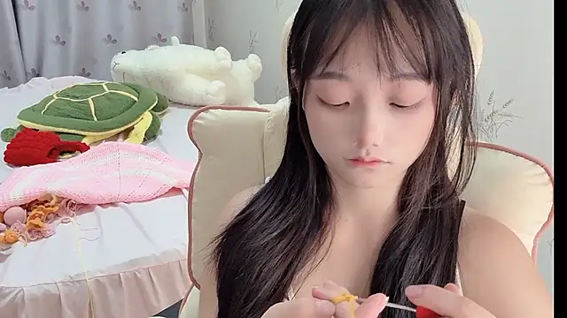 puppy-999 online show from October 7, 2:14 pm