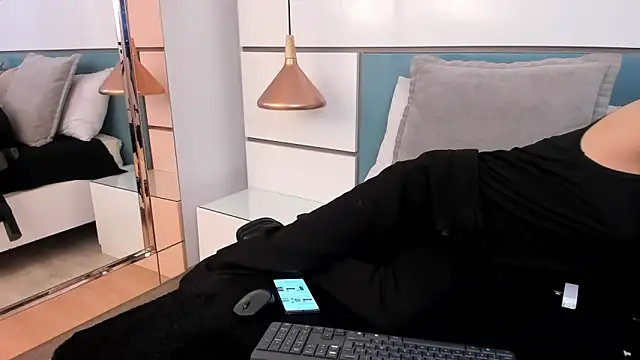 Ashkoreh online show from October 29, 10:11 pm