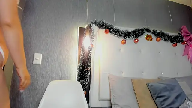 ximenanoah online show from December 17, 1:50 pm