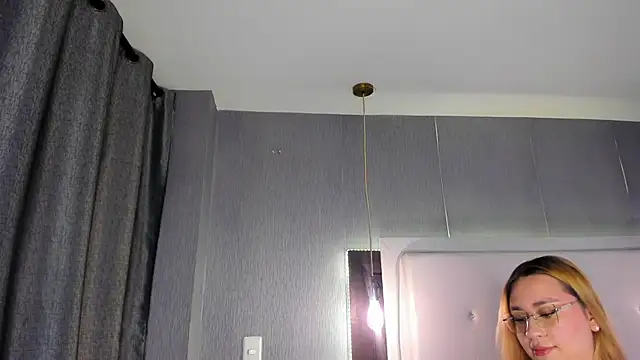 ximenanoah online show from February 26, 12:37 pm