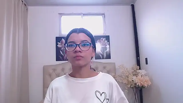 pinky f00x online show from September 10, 8:53 pm