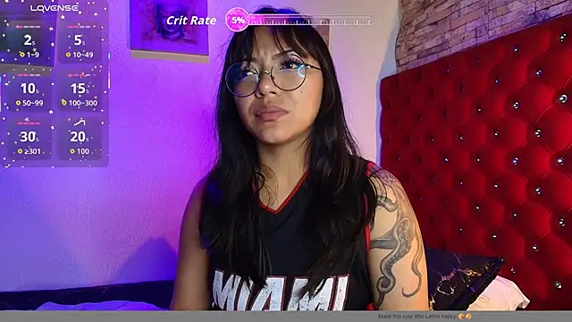 Victoria Thompson1 online show from November 29, 8:34 pm