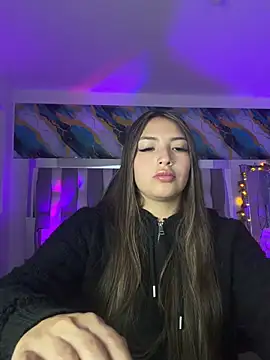 Adaara Rey online show from January 18, 5:17 pm