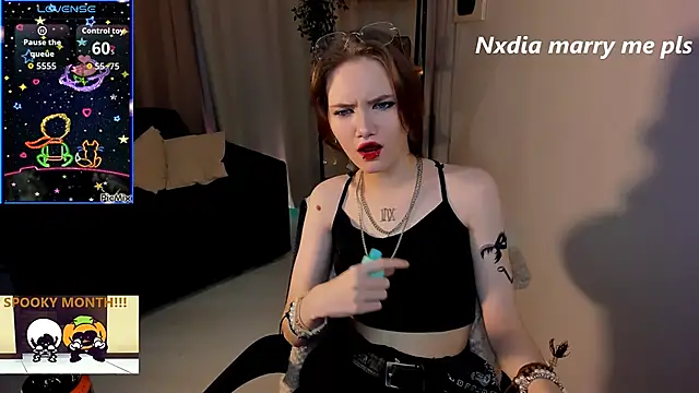 Dilara xBaby online show from October 18, 2:29 pm