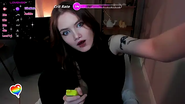 Dilara xBaby online show from December 3, 9:02 pm