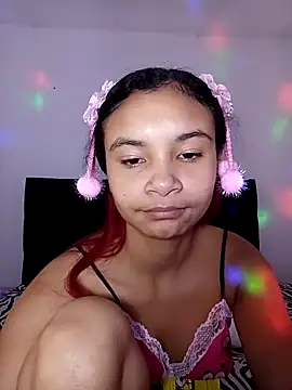 liz7skinny online show from April 20, 8:43 pm