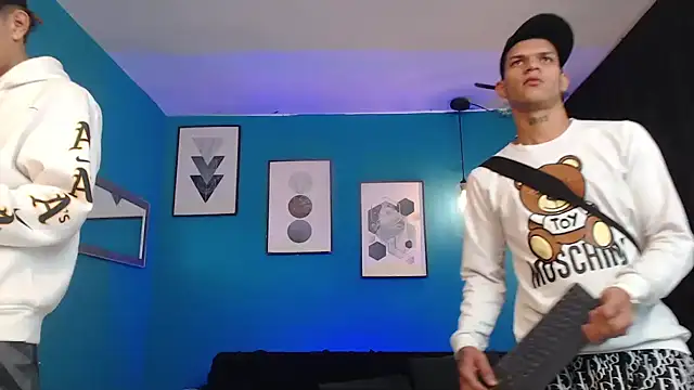 Kings of heaven online show from October 22, 2:45 am