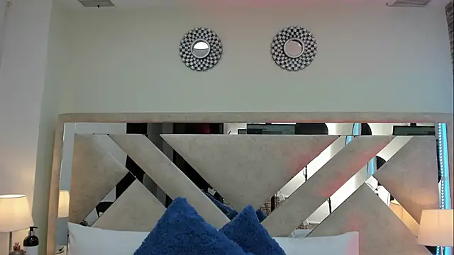 ximena vasquez8 online show from April 20, 4:15 am