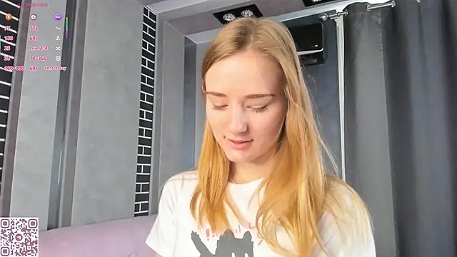 ElvinaRose online show from October 11, 3:39 am