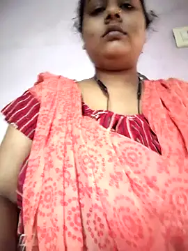 Snapshot of Cute_Amiya chatting on October 27, 8:18 am Cute Amiya online show from October 27, 8:18 am