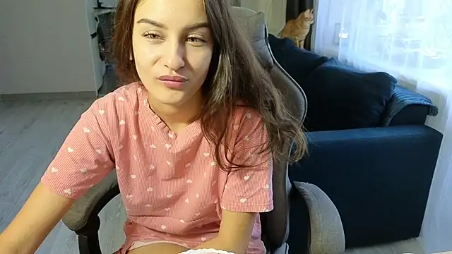 BelleWild online show from October 1, 5:13 am