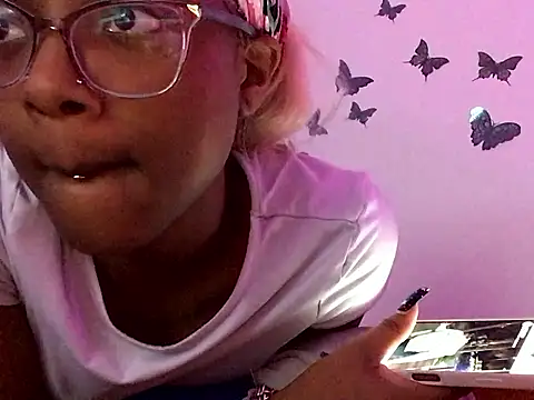 Moxhavix online show from November 8, 6:02 am