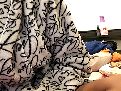 Moxhavix online show from November 9, 8:29 pm