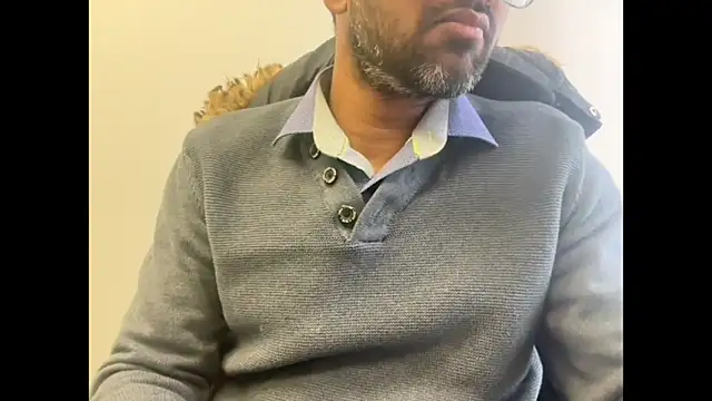 pranastro00 online show from December 17, 3:40 pm