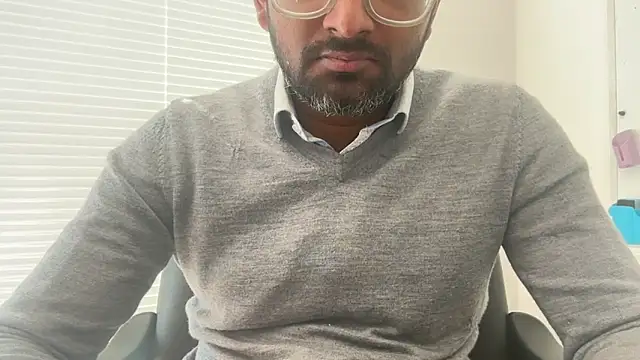 pranastro00 online show from April 22, 3:24 pm