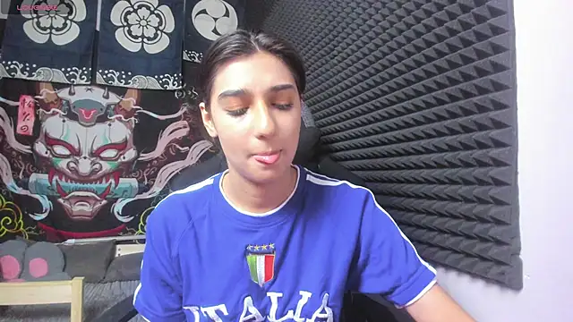 Elfy Rare  online show from September 28, 3:06 pm