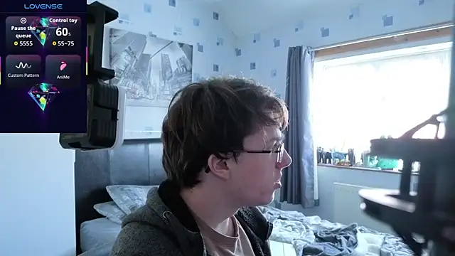 luciferdaroyale online show from October 31, 2:29 pm