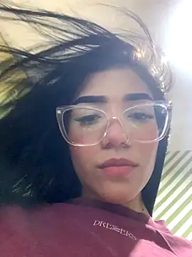 ElaRose 12 online show from October 4, 8:40 pm