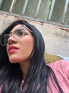 ElaRose 12 online show from March 4, 8:59 pm