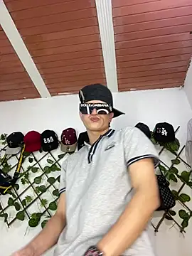 Themasterhades 777 online show from April 5, 8:28 pm