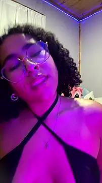 Snapshot of anto_rochiz chatting on August 8, 4:47 am anto rochiz online show from August 8, 4:47 am