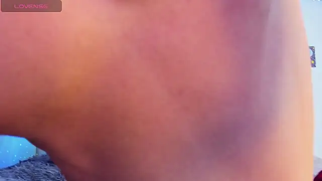 Snapshot of Dark_Boy26 chatting on October 13, 12:21 am Dark Boy26 online show from October 13, 12:21 am