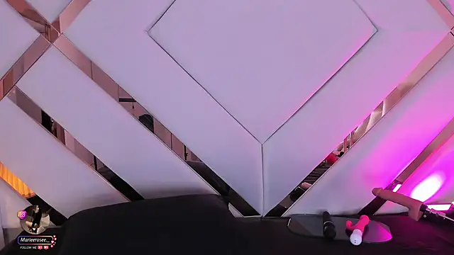 Mariee rosee online show from October 23, 11:24 pm