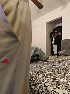 himNIGuys online show from February 5, 2:16 am