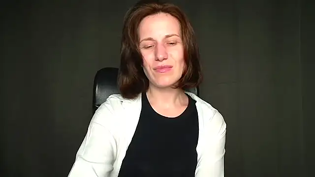 Snapshot of Kelly_Kisss chatting on May 6, 11:15 am Kelly Kisss online show from May 6, 11:15 am