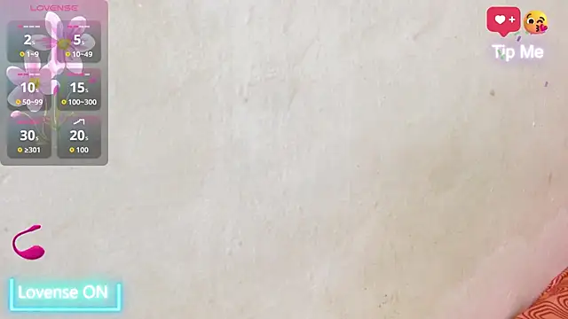 Snapshot of naomi_powel chatting on October 8, 3:09 pm naomi powel online show from October 8, 3:09 pm