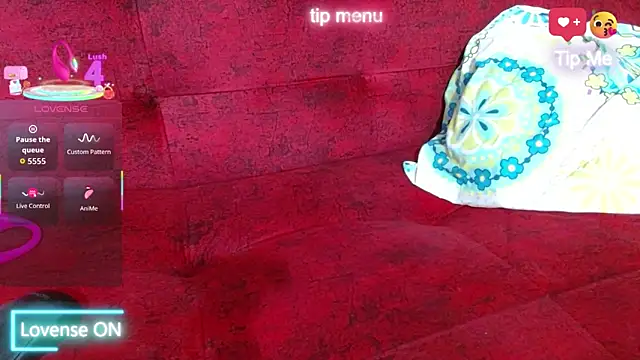 Snapshot of naomi_powel chatting on December 1, 2:55 pm naomi powel online show from December 1, 2:55 pm