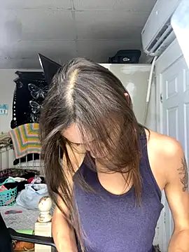 Snapshot of Candy_Shower chatting on September 18, 8:55 pm Candy Shower online show from September 18, 8:55 pm