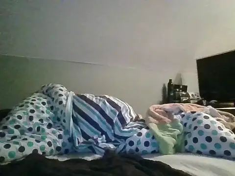 Snapshot of ciastek234 chatting on June 5, 6:46 pm ciastek234 online show from June 5, 6:46 pm
