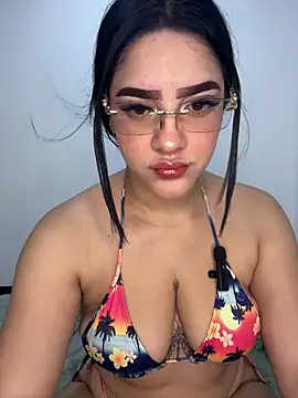 Marianacg 21 online show from May 24, 2:11 pm