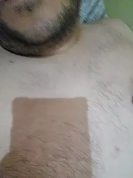 Snapshot of hotcower chatting on November 25, 1:05 am hotcower online show from November 25, 1:05 am