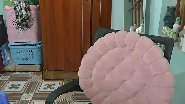 Snapshot of Uhem112 chatting on September 26, 1:09 am Uhem112 online show from September 26, 1:09 am