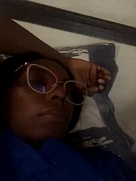 BryanaSmith21 online show from September 26, 6:01 pm