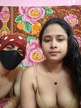 Seducing couple online show from November 28, 4:15 am