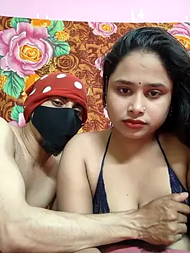 Seducing couple online show from March 25, 10:32 am