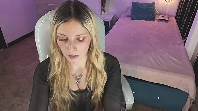 Snapshot of Jennaa_Cooper chatting on November 12, 9:47 pm Jennaa Cooper online show from November 12, 9:47 pm