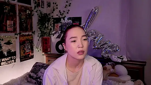 OdetteBiddy online show from March 1, 8:11 pm