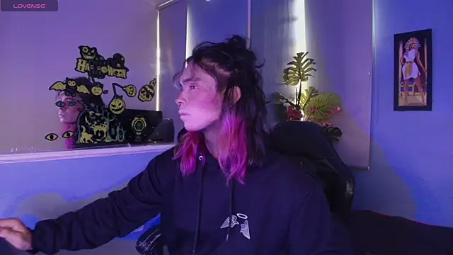 dandii 69 online show from October 4, 9:02 pm