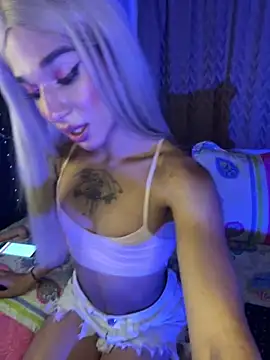 Snapshot of terra_sunligth chatting on February 26, 3:16 am terra sunligth online show from February 26, 3:16 am