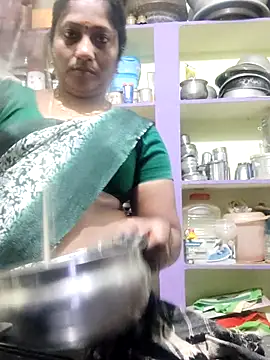 papukurty online show from October 29, 3:25 pm