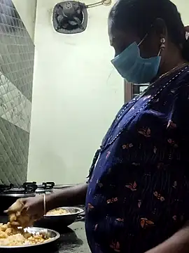 papukurty online show from November 8, 2:17 pm