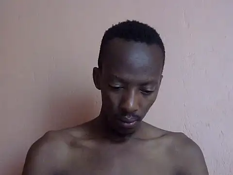 Snapshot of shadez94 chatting on October 15, 10:15 am shadez94 online show from October 15, 10:15 am