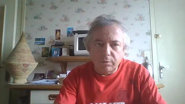 Snapshot of gegevincent chatting on September 16, 12:28 pm gegevincent online show from September 16, 12:28 pm