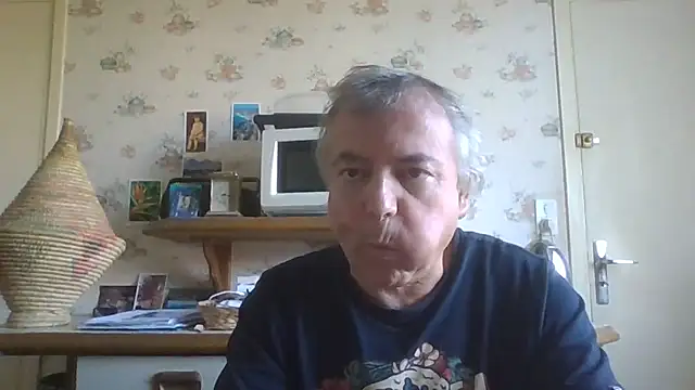 Snapshot of gegevincent chatting on October 13, 12:38 pm gegevincent online show from October 13, 12:38 pm
